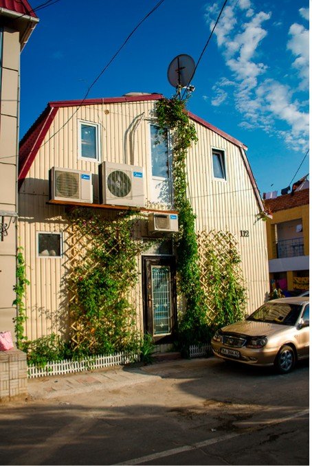 Yuzhanka 112, guest house.