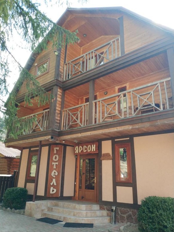 Отель Ярсон