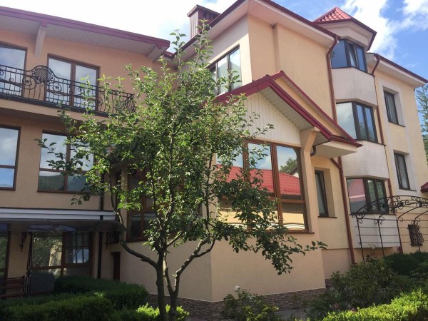 Отель Петрос