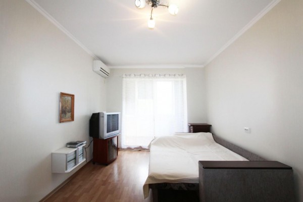 Apartment 125 Alexandria Boulevard