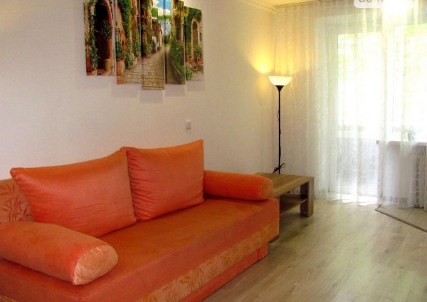 Apartment on Pyrohova 25