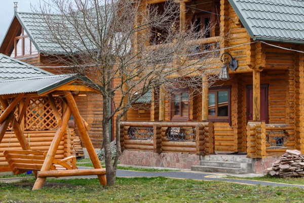 Guest house Gostynnyi Dvir Burkut