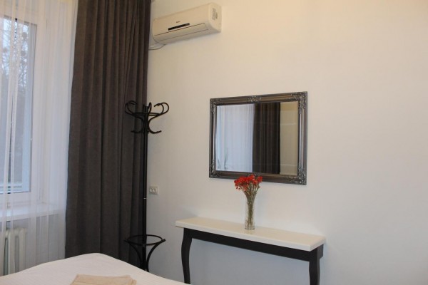 Apartment on Soborna 101