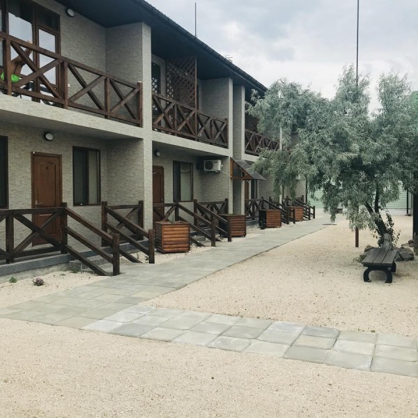 Гостевой будинок Amore Mio знаходиться в селищі Кирилівка. Гості можуть користуватися загальною кухнею і приладдям для барбекю