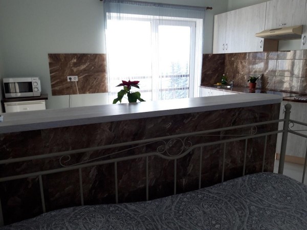 Ми працюємо над перекладом цього опису на вашу мову. Приносимо вибачення за незручності.