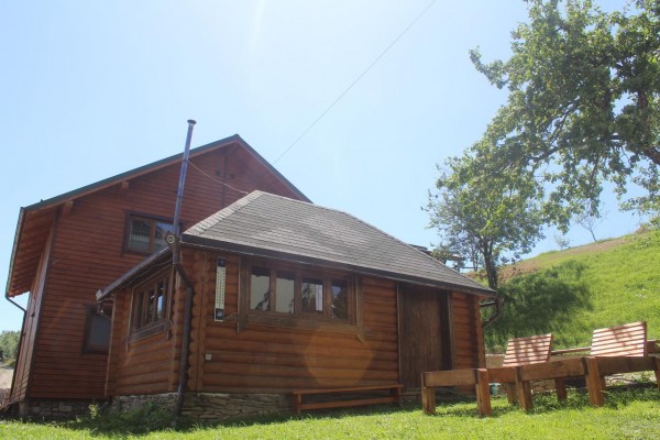 готель Perelaz