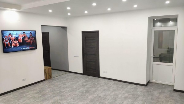 Apartment in downtown (Апартаменты в центре города)