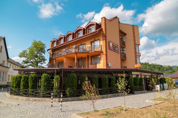 Sonyachniy Promin Hotel