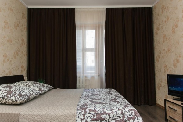 Apartment neer Kharkovskaya street 4 floor