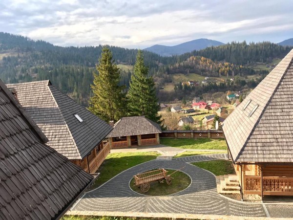 E F Aparthotel Panshchina