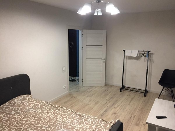 Зручна та затишна квартира з авторським ремонтом