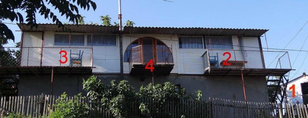 Апартаменти «вулиця Курортна котеджі Б.О Прибій» з гостинним куточком розташовані в місті Очаків. На території облаштована вла