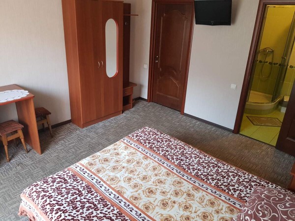 F / A Квартири в Поляні