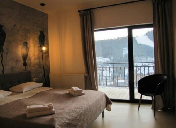 E F Буковель будинок 800 м. Від першого підйомника подобово