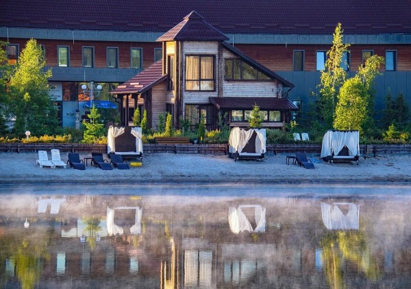 Курортный отель Olympic Village