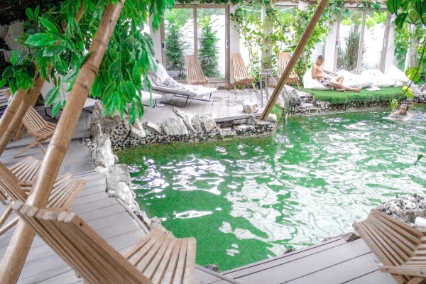 Хіт продажів в Трускавці! Спа-готель Green Park розташований в місті Трускавець. До послуг гостей ресторан, цілодобова стійка 