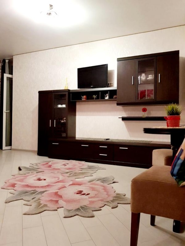 Bright apartment with a balcony