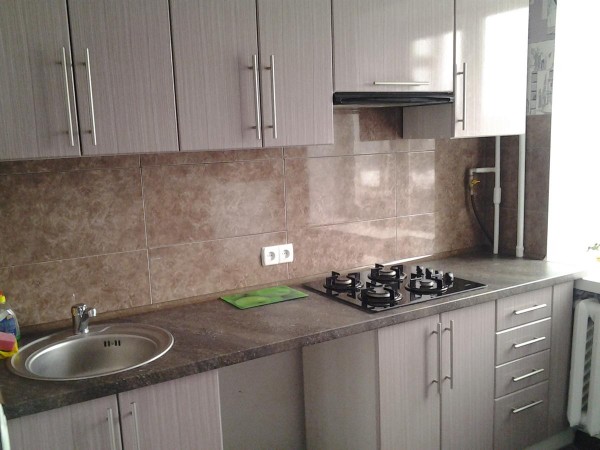 Online booking is not possible, because the owner of the database did not provide the necessary information, please contact the Lookfor website manager 380938856096Apartments "On Pobedy Prospect" are located in Chernigov. It offers air conditioning, a bal