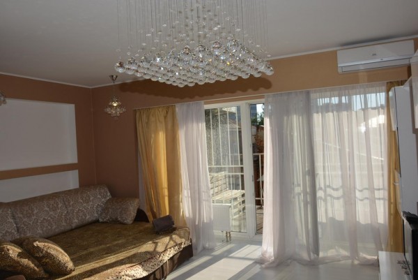 Kirova 27D white DELUX studio