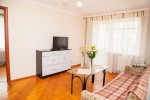 2 Room Semi-luxury Apartment on Zhabotinskogo 57 near Intourist Hotel