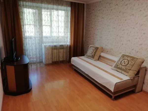 Two-room apartment on March 8