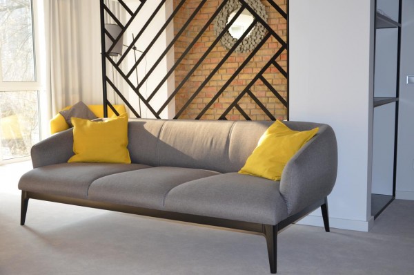 F / a Квартира на високому високому 1-3