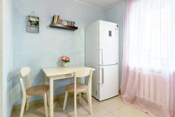 S7-6 MODERN APARTHOTEL IN THE CENTER CITY - METRO PALACE OF SPORT - GULLIVER MALL - 2 min to KHRESCHATYK -Saksahanskoho St, 7