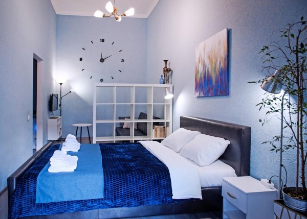 RESTART HOUSE on the Golden Gate