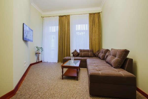 Аппатаменти біля Залізничного вокзалу Київ-Пасажирський