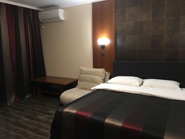 F /A Апартаменты Александра