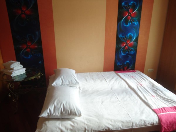 Студія на Vandy Vasylevskoi 8