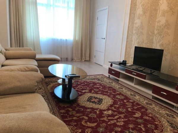 Люксові Апартаменти на Оболоні.