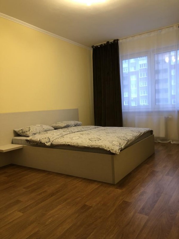 Софии Русовой 3а