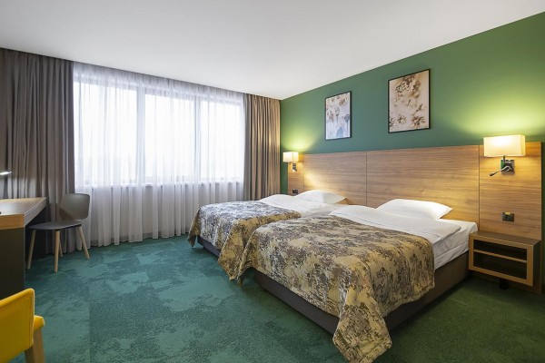 Отель Favor Park Hotel