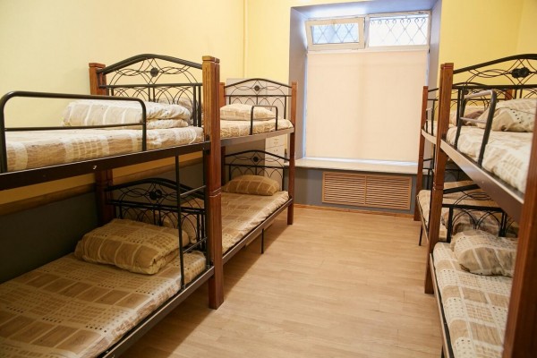 Хостел Ніч і День Хостел