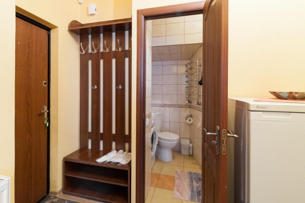 F /A Next to Opera Apartment