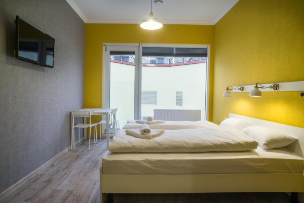 F -E C Opera Passage Apart Hotel