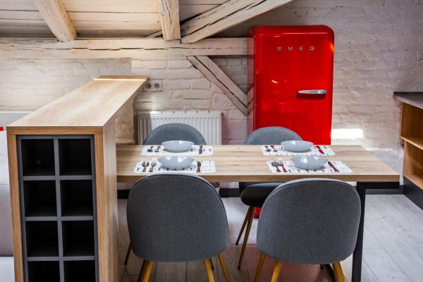 Rotary Market Sgwar VIP