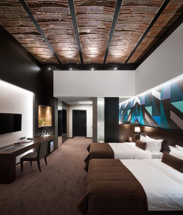 Отель BANKHOTEL