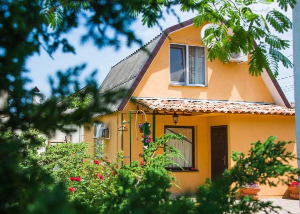 E f Будинок відпочинку біля моря