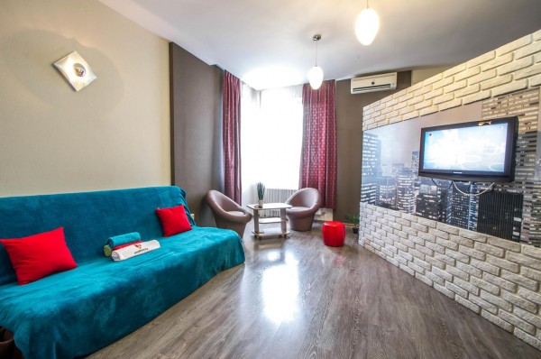 The Sun. Sea. Beach. Srednefontanskaya 19a