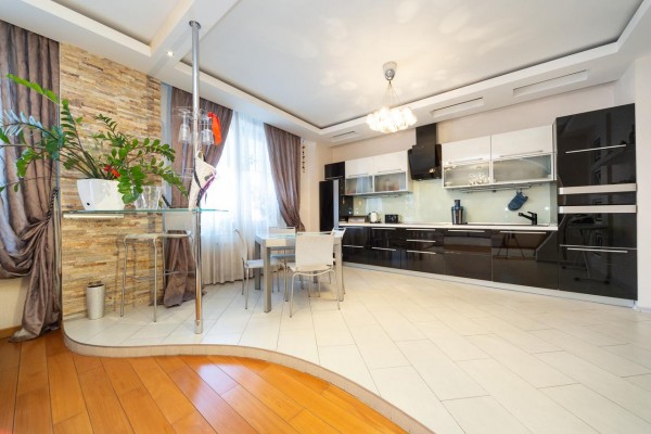 Shevchenko apartment