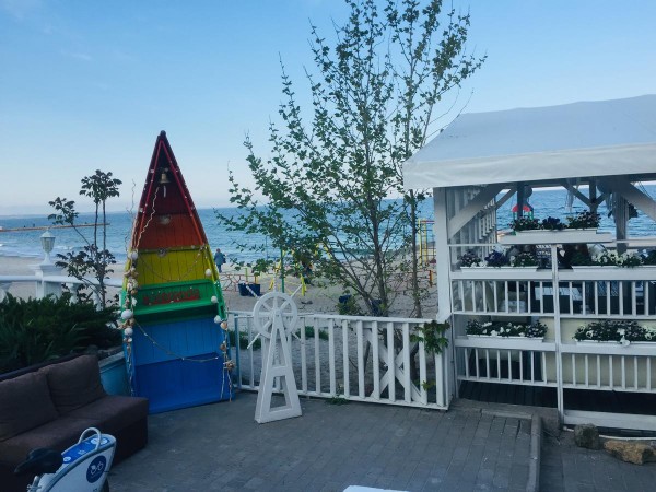 Apartments on the rope