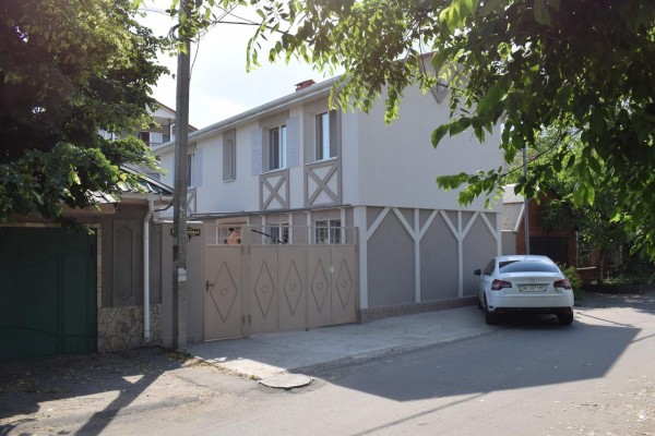 Гостьовий будинок Міні-готель сімейного типу Новоберегова