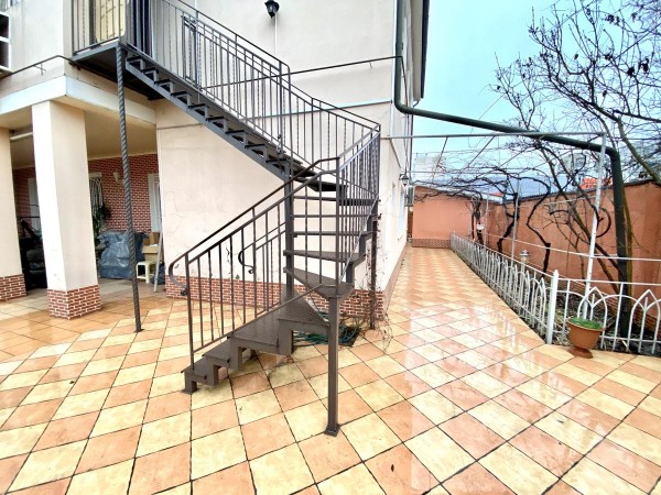 Guest house Private house on Levitan