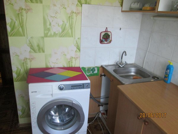 УЮТНАЯ КВАРТИРА-МОРЕ -ПЛЯЖ ЛУЗАНОВКА