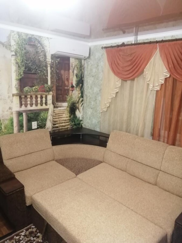 УЮТНАЯ КВАРТИРА НА ЛУЗАНОВКЕ