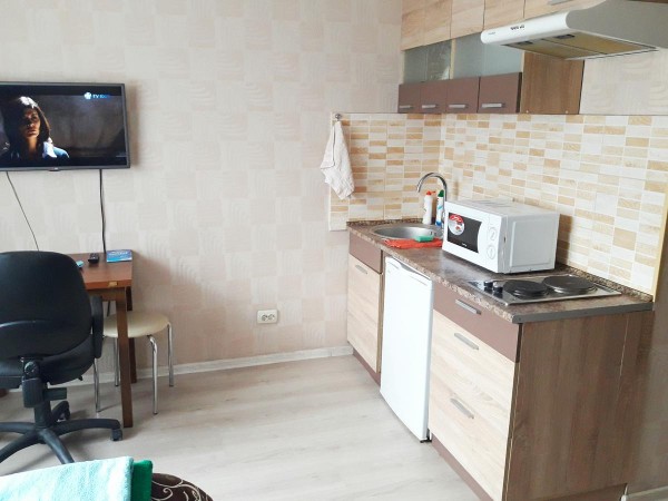 1k Central Studio 25