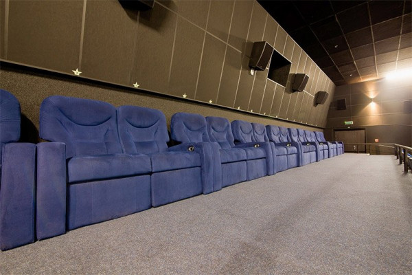 Multiplex Duffy - Дафі Heroiv Pratsi St 9 Kharkiv Kharkiv Oblast 61000