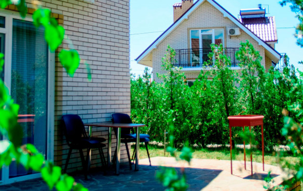 O'more Hotel, Berdyansk